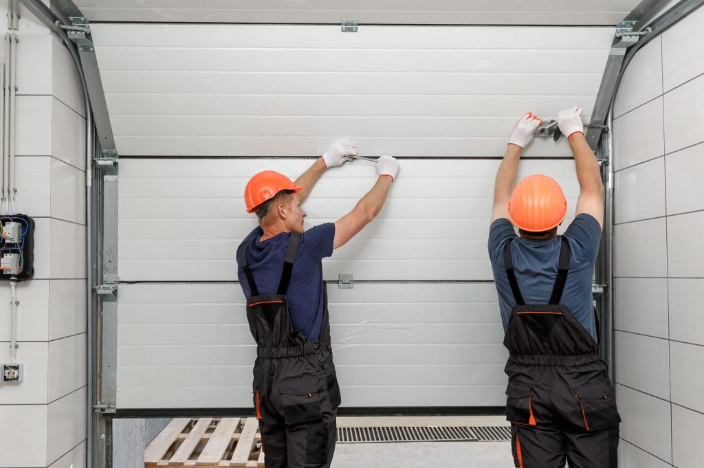 Hyde Park, TX 12 Garage Installation